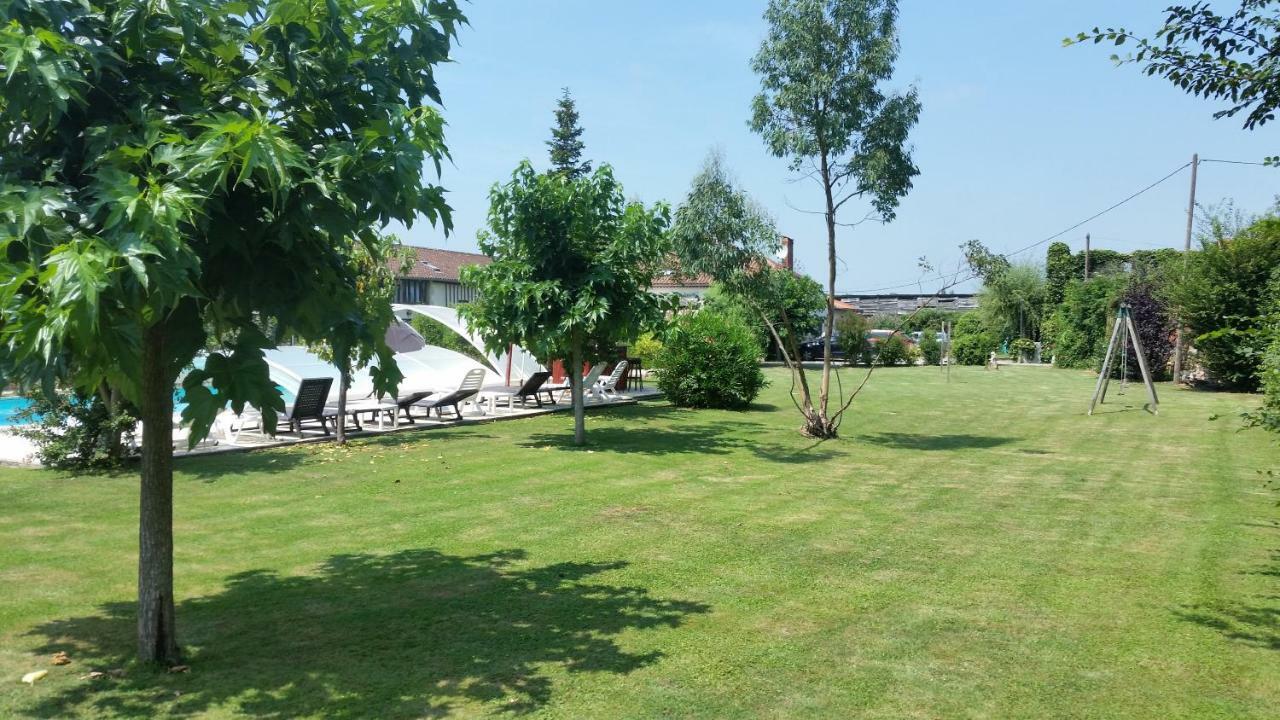 Gite 4, Domaine Logis Gascogne Saint-Justin (Midi-Pyrenees) Exterior foto